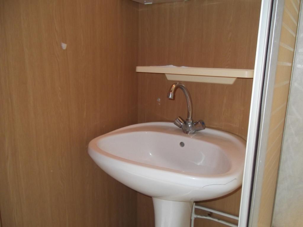 Dworek W Zieleni Warsaw Ngoại thất bức ảnh
