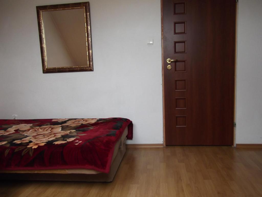 Dworek W Zieleni Apartment Warsaw Phòng bức ảnh