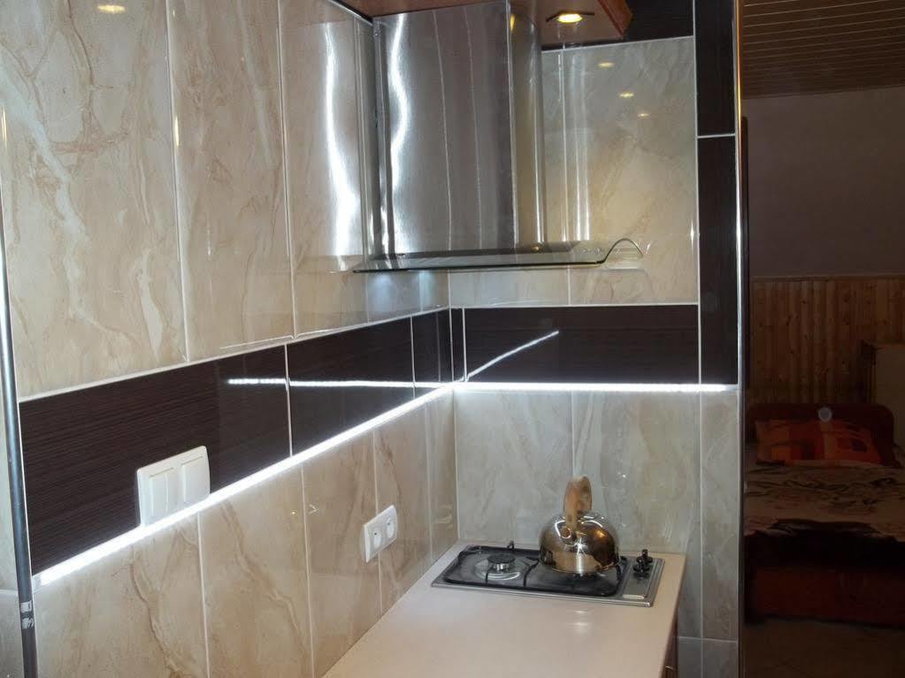Dworek W Zieleni Warsaw Ngoại thất bức ảnh